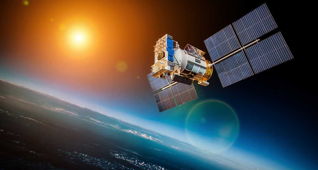 Все, что нужно знать о космическом аппарате спутниковой связи: технологии, функции и преимущества